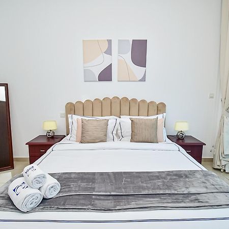 Luxury Escapes - 1Br Home With Stunning Marina View - Bay Central Marina Dubai Exterior photo